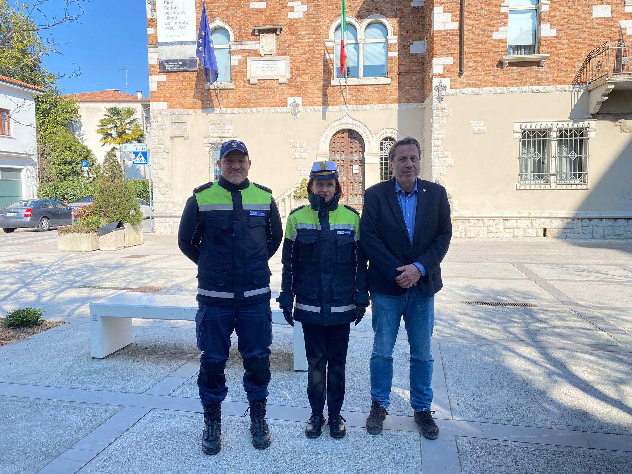 Immagine per Ronchi dei Legionari accoglie un nuovo agente, la Polizia Locale sale a 7 unità